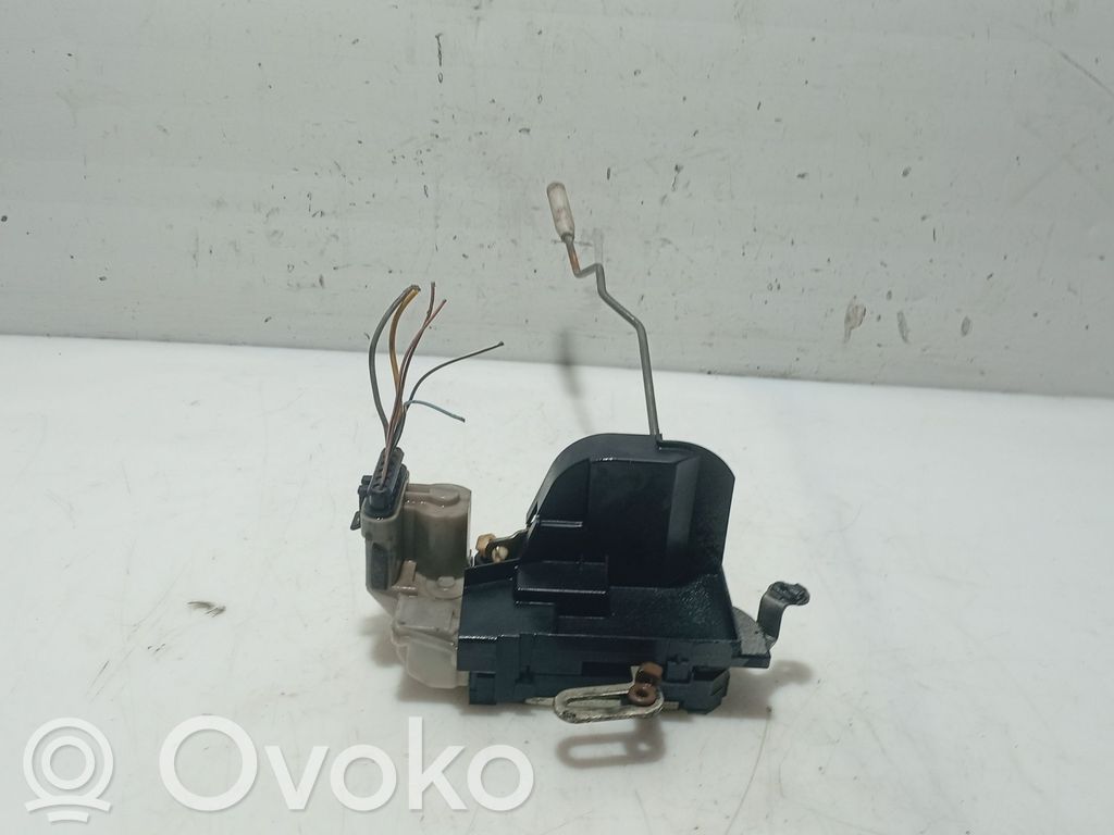 Fiat Punto (188) Încuietoare ușă față 