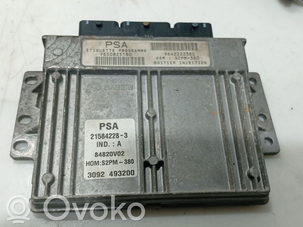 Citroen C3 Variklio valdymo blokas 