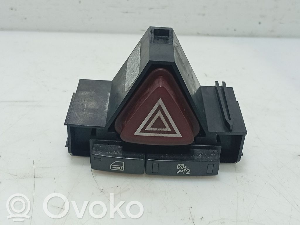 Opel Corsa D Botón interruptor de luz de peligro 