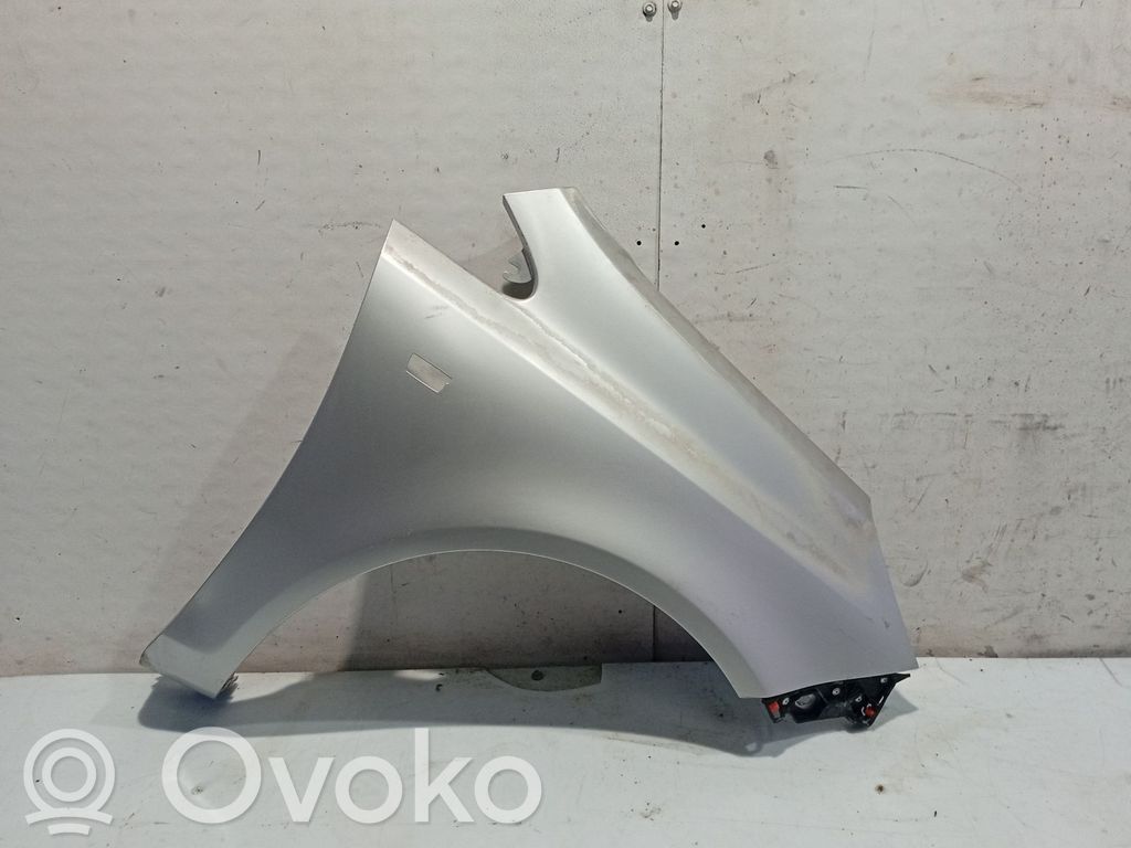 Opel Corsa D Parafango
