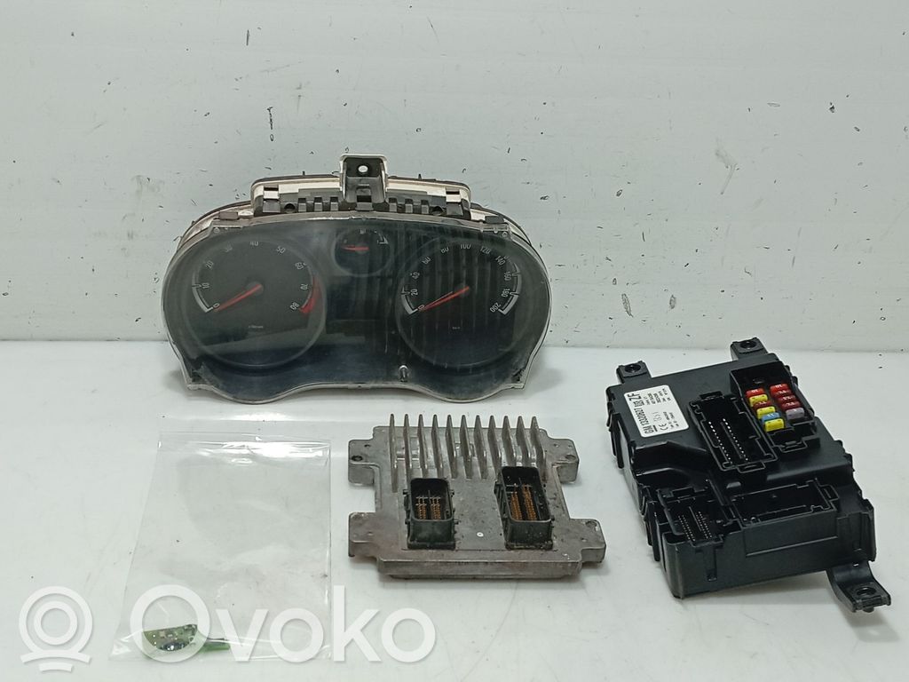 Opel Corsa D Kiti valdymo blokai/ moduliai 