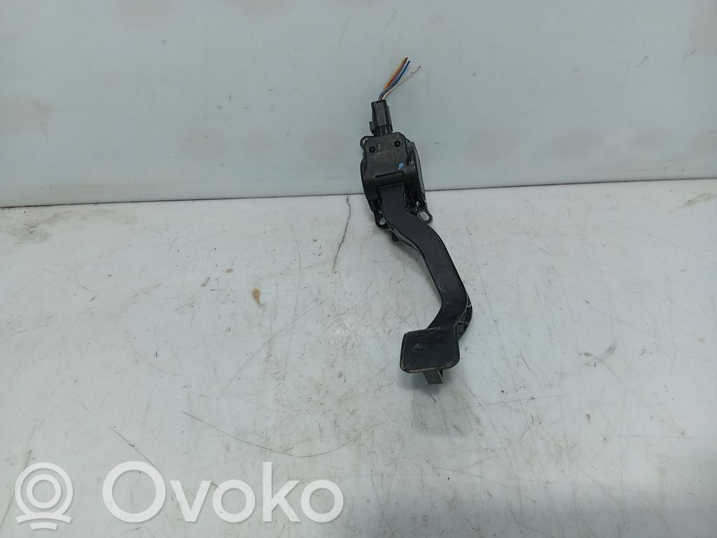 Peugeot 206 Педаль акселератора 
