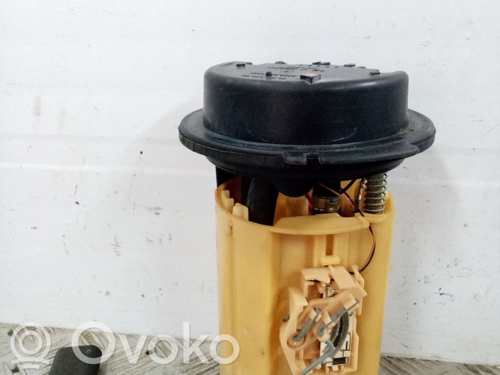 Peugeot 406 Pompă combustibil în rezervor 