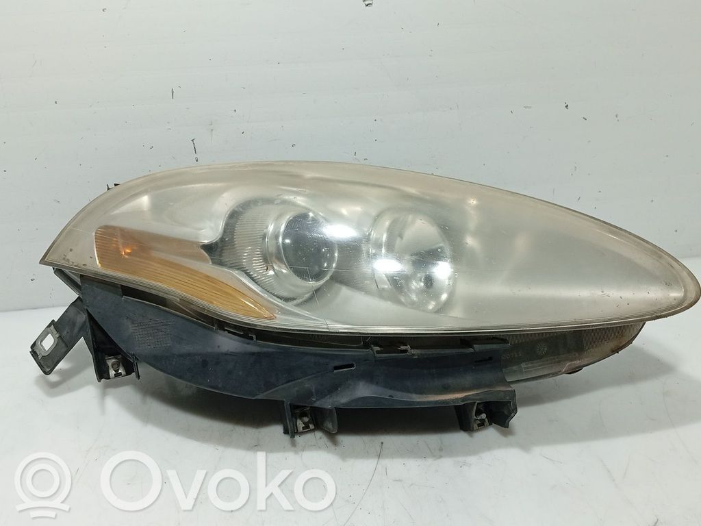 Fiat Bravo Lampa przednia 