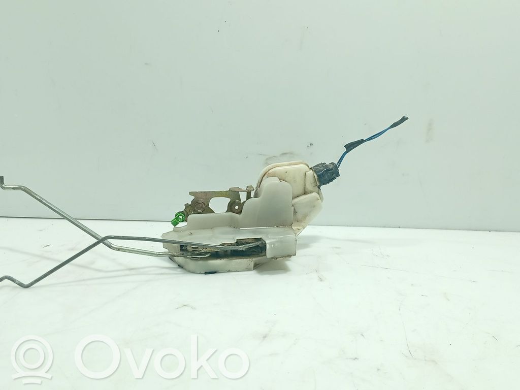 Mitsubishi Montero Etuoven lukko 