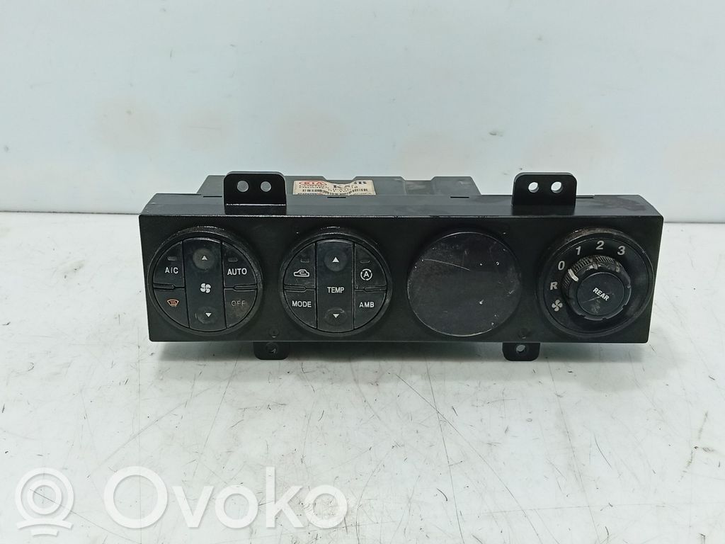 KIA Carnival Climate control unit 