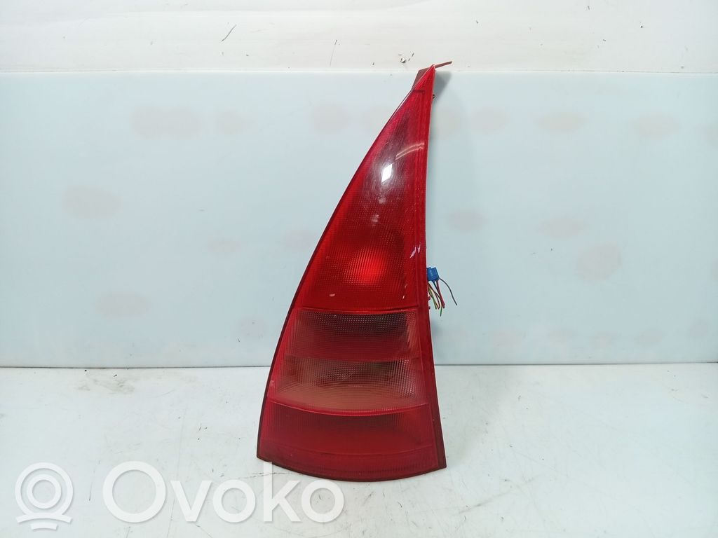 Citroen C3 Aizmugurējais lukturis virsbūvē 