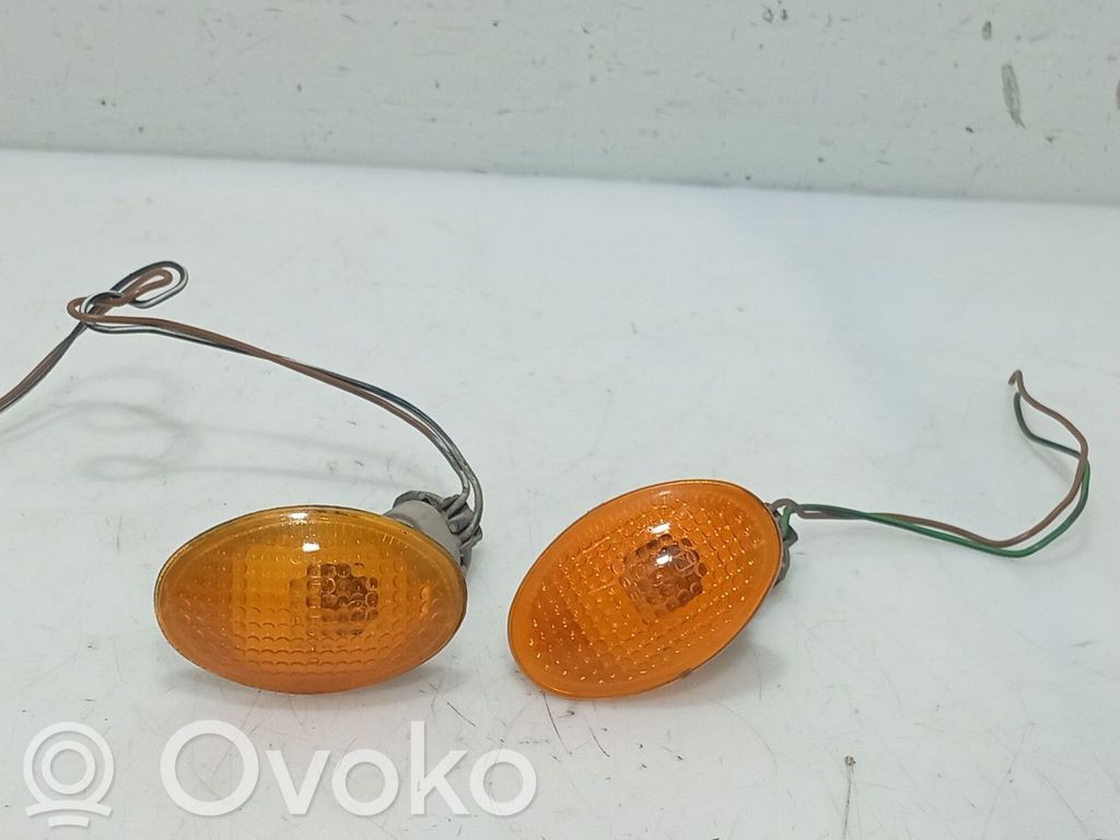 Opel Corsa B Sparno posūkio žibintas 