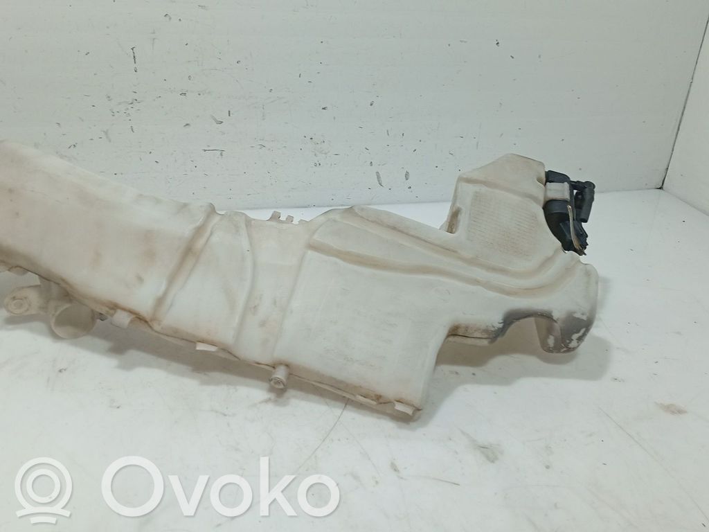Ford Focus Logu šķidruma tvertne 