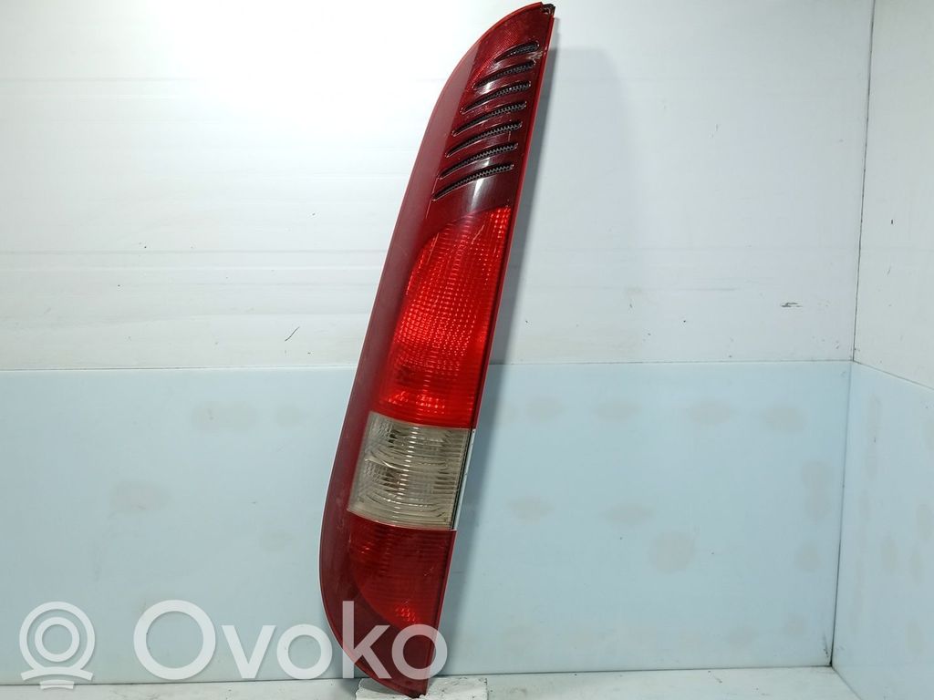 Mercedes-Benz Vaneo W414 Lampă spate în caroserie 
