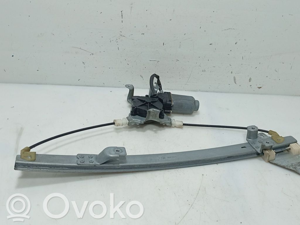 Nissan Primera Elektryczny podnośnik szyby drzwi tylnych 