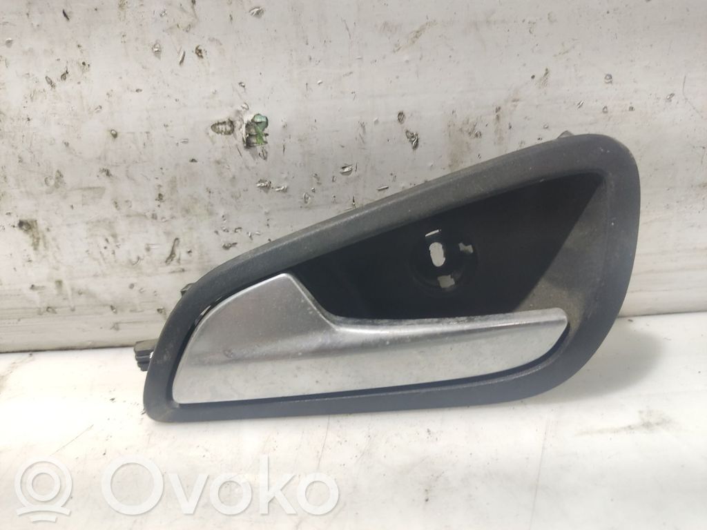 Ford Focus Manecilla interna puerta delantera 
