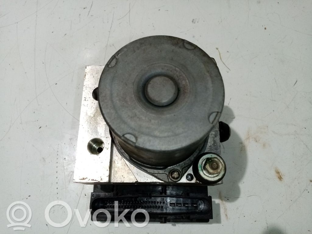 Nissan Primera ABS Blokas 