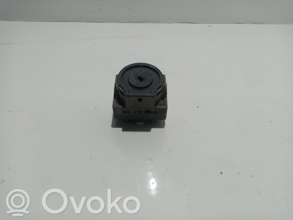 Autres unités de commande / modules   98AB11572BF