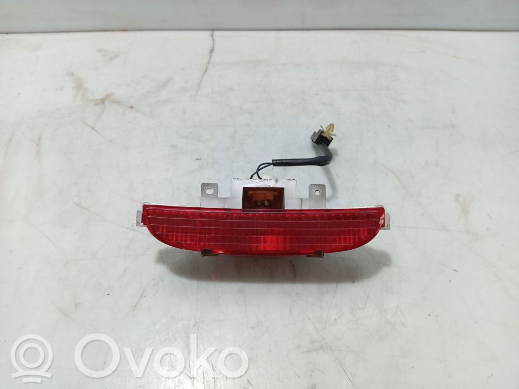 KIA Rio Third/center stoplight 