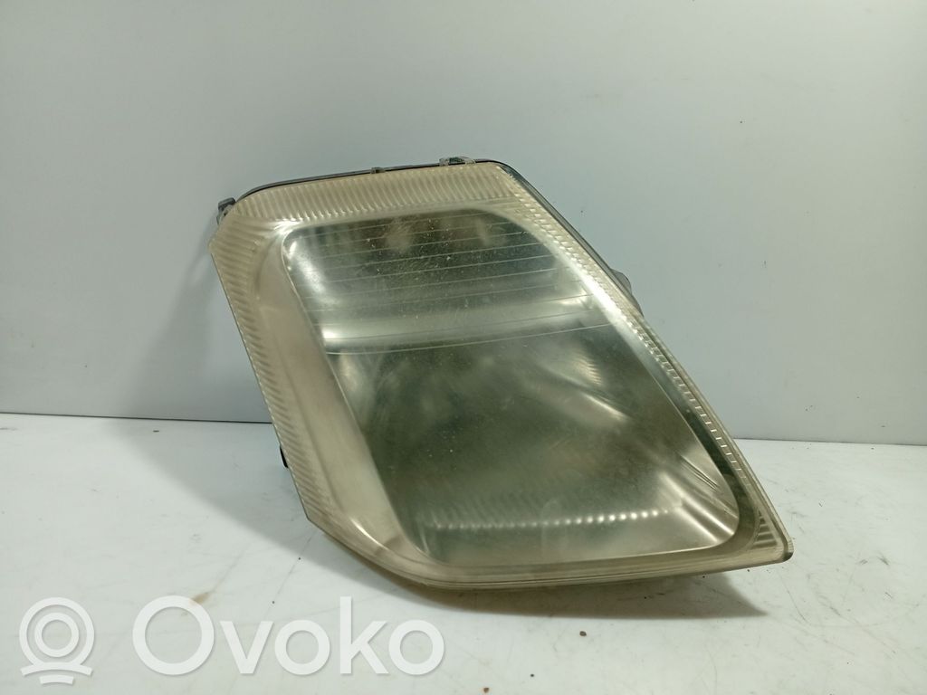 Citroen C2 Headlight/headlamp 