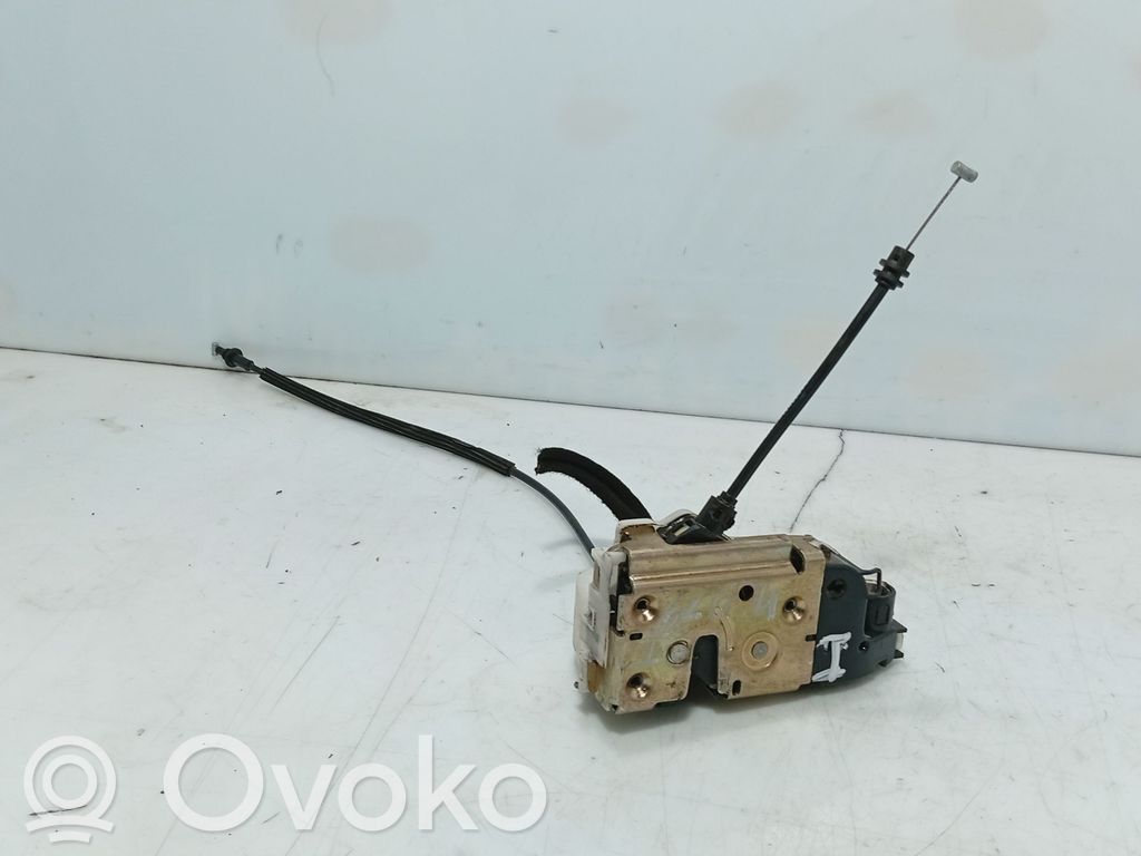 Citroen C3 Front door lock 