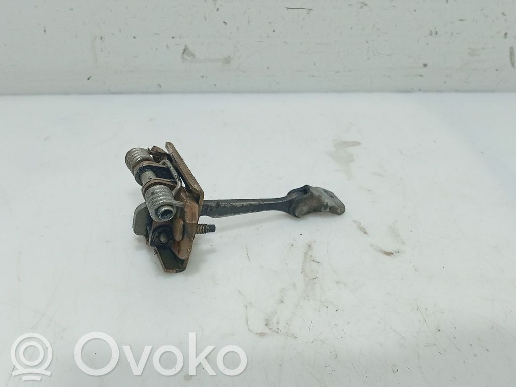 Peugeot 307 Rear door check strap stopper 