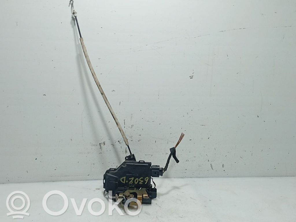 Audi A6 Allroad C5 Front door lock 