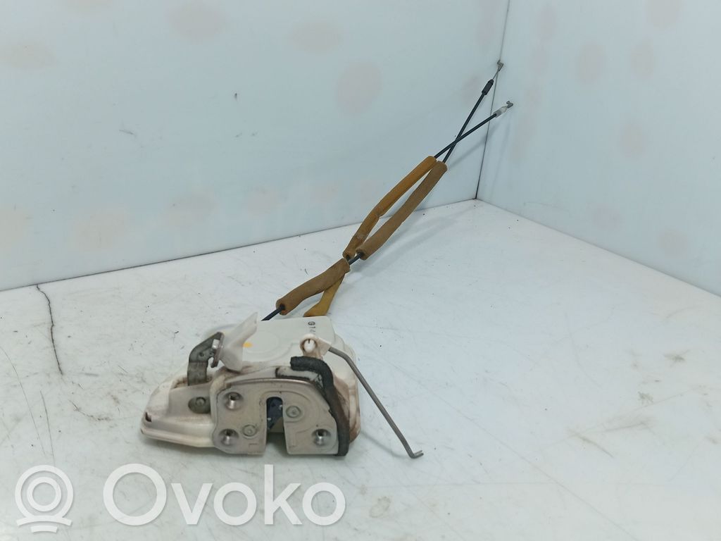 Mazda 6 Front door lock 