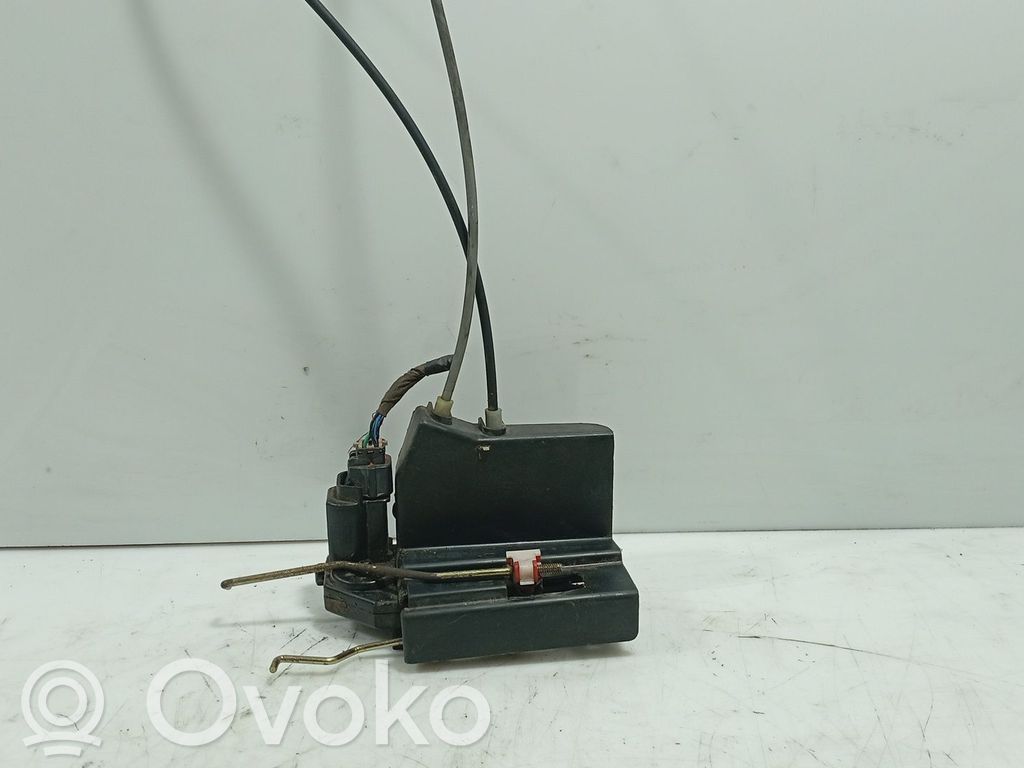 SsangYong Rodius Zamek drzwi przednich 