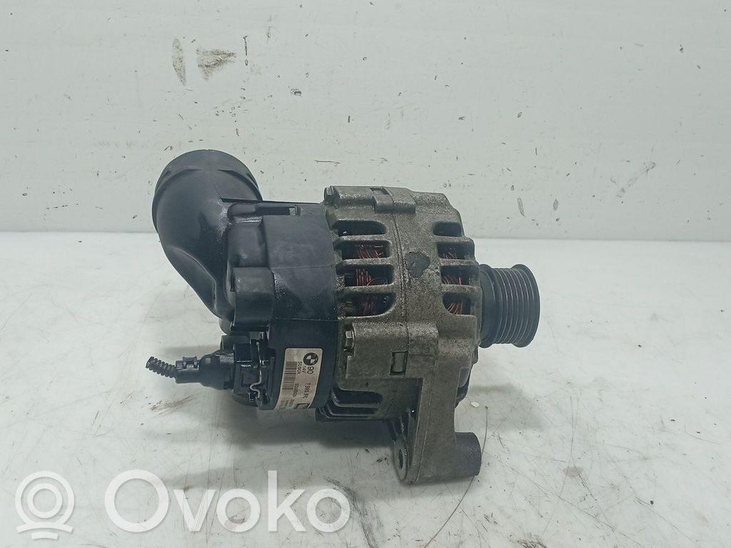 BMW 3 E46 Ģenerators 