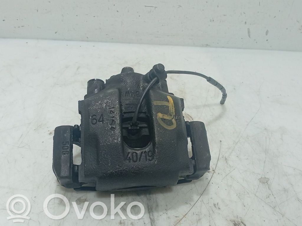 BMW 3 E46 Скоба заднего суппорта 