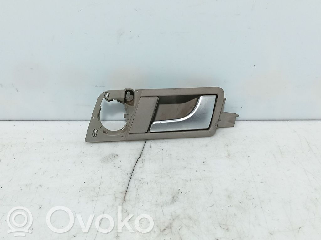Audi A2 Manecilla interna puerta trasera 