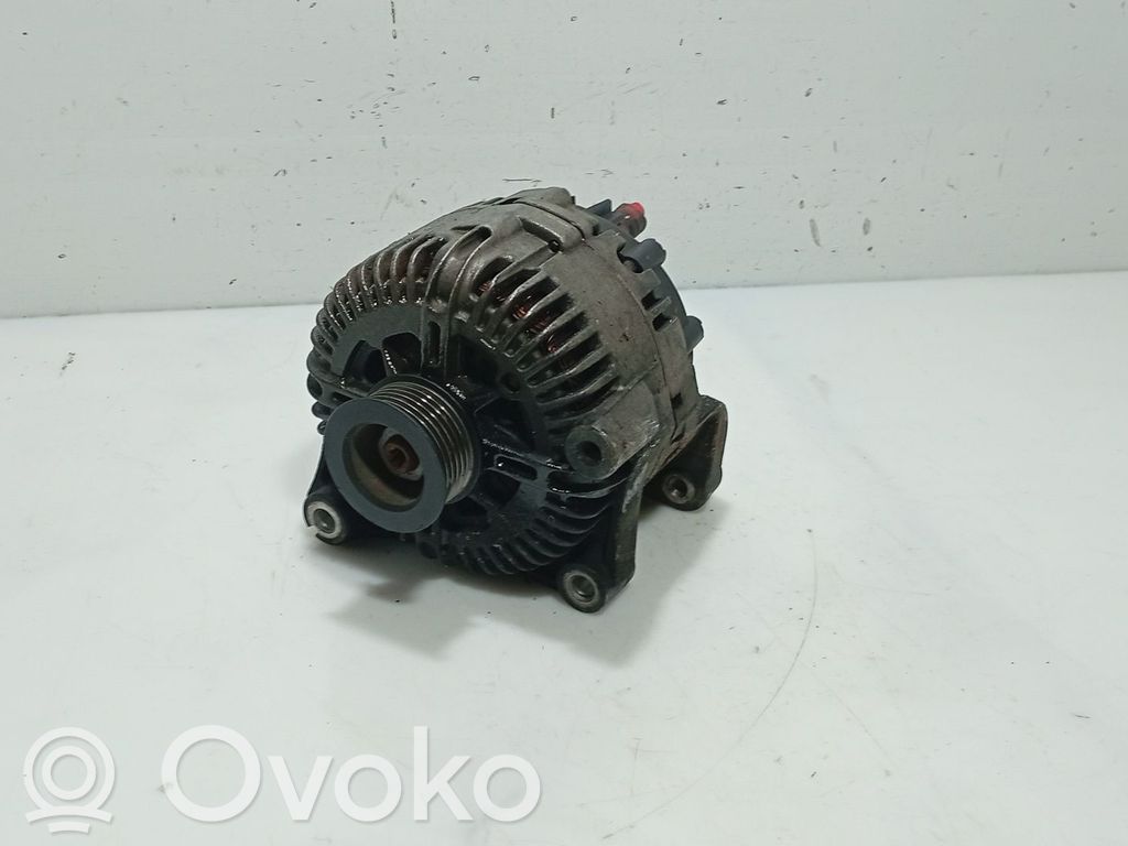BMW 5 E60 E61 Generatorius 