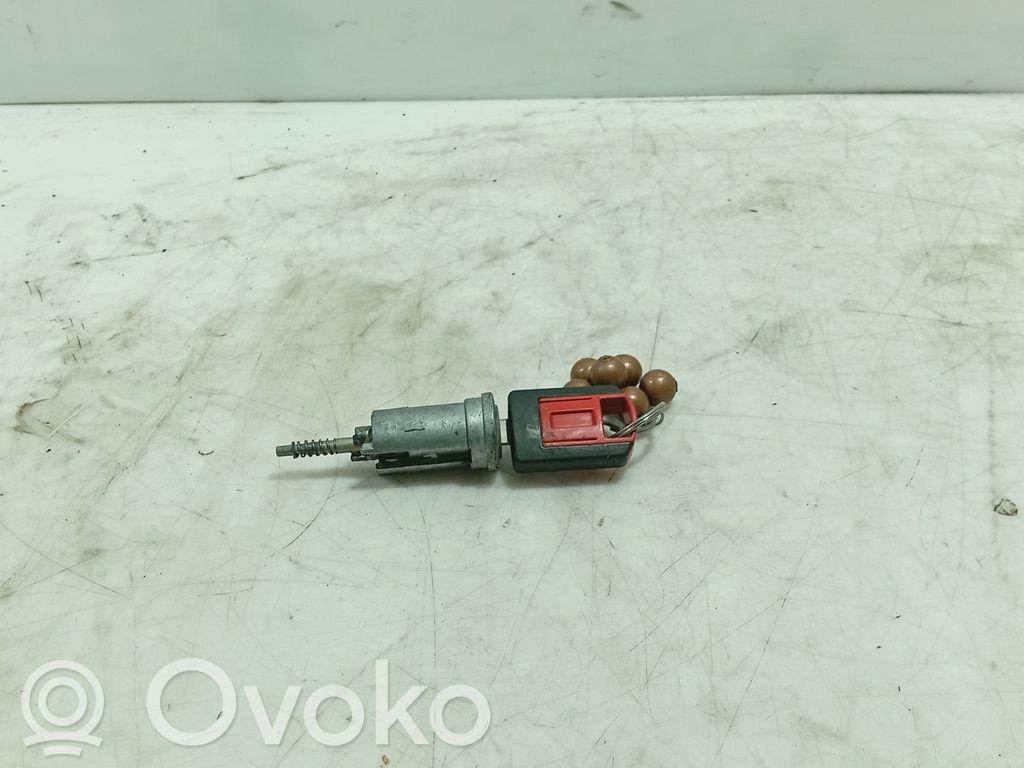 Opel Corsa C Virtalukko 