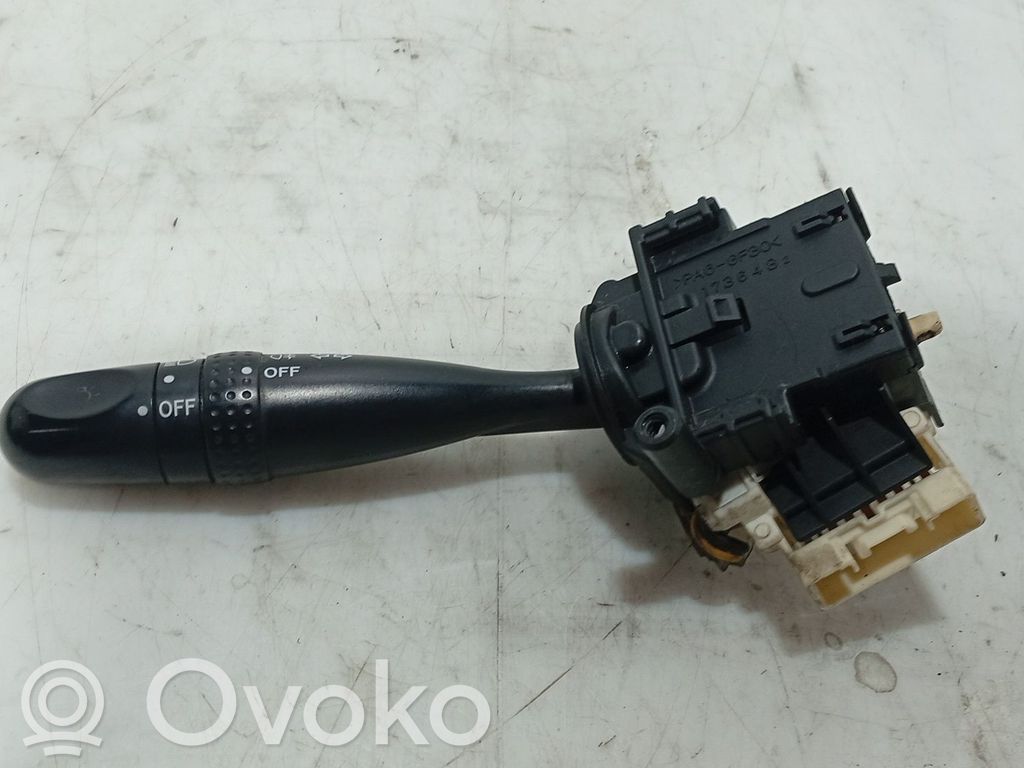 Toyota Corolla E120 E130 Interruptor de control del panel de luces 