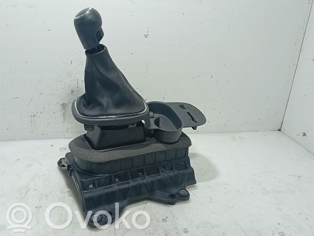 Opel Corsa D Palanca de cambios 