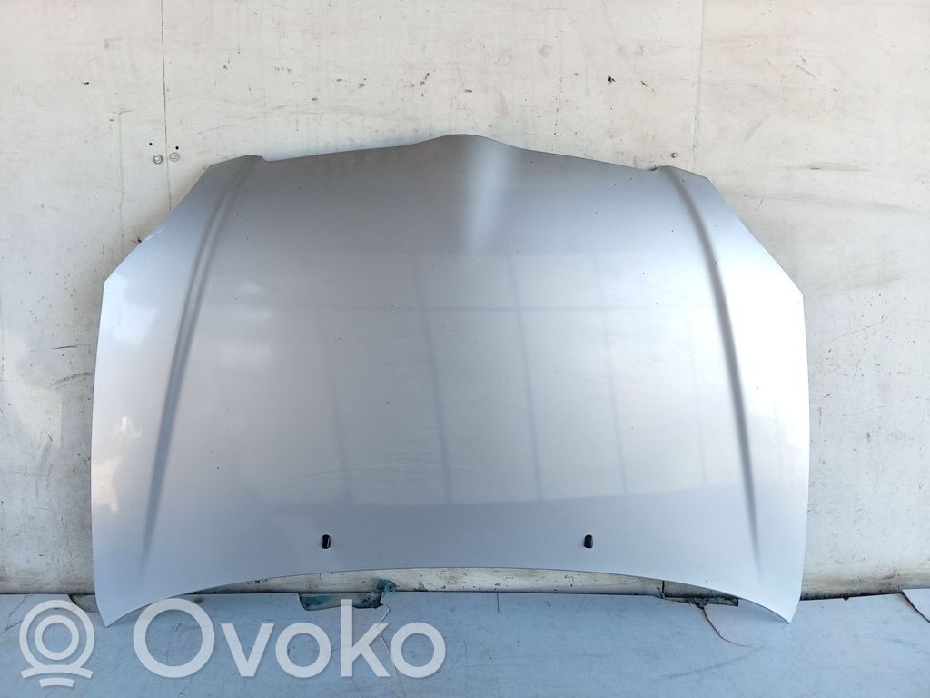 Toyota Corolla E120 E130 Konepelti 