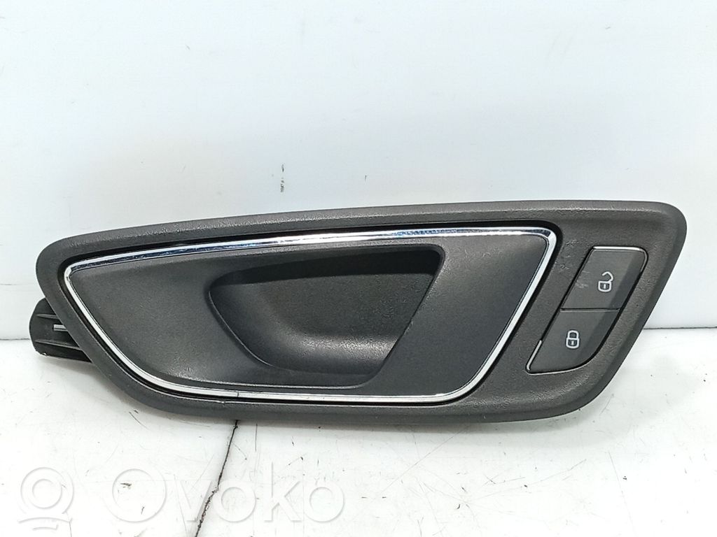 Seat Leon (5F) Front door interior handle 