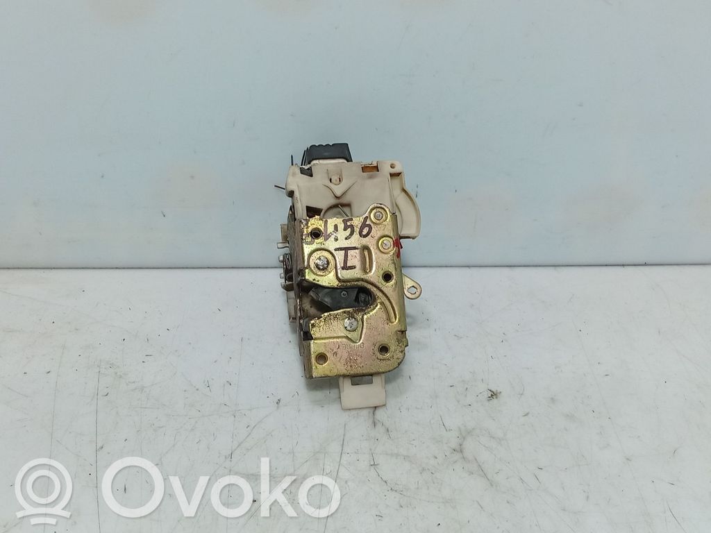 Ford Mondeo Mk III Zamek drzwi przednich 