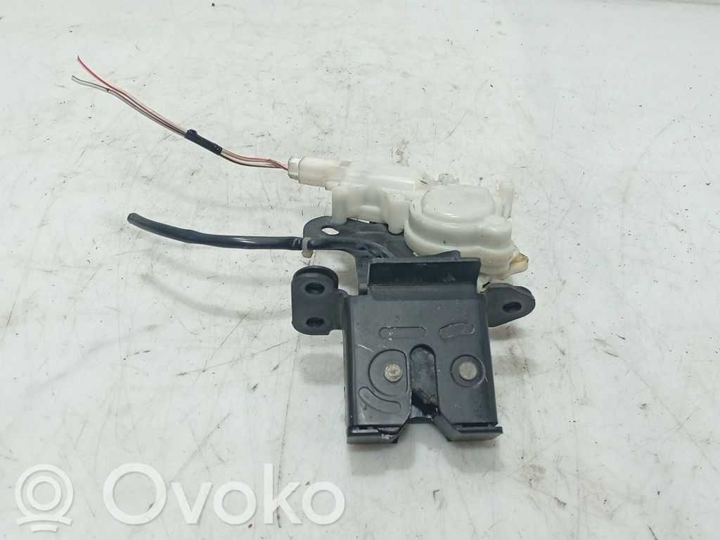 Tailgate lock latch   BP4K62310D