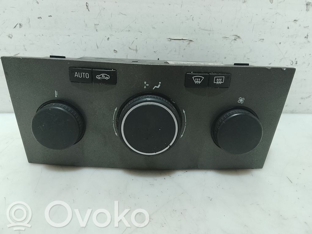 Opel Zafira B Unitate control climatizare 