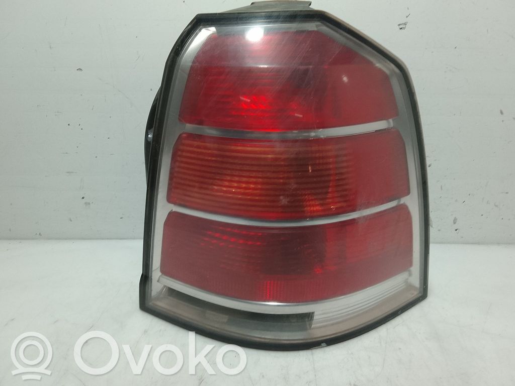 Opel Zafira B Lampă spate în caroserie 
