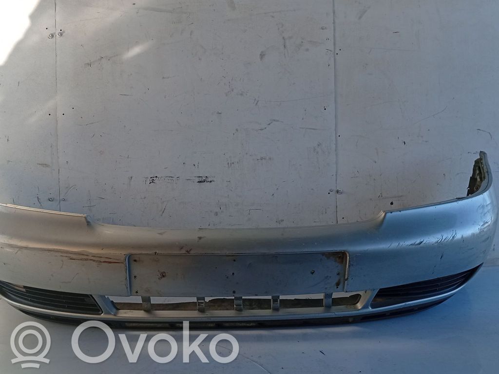 Audi A4 S4 B5 8D Bară față 