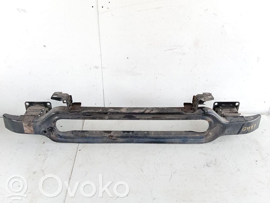 Peugeot 407 Travesaño del parachoques delantero 