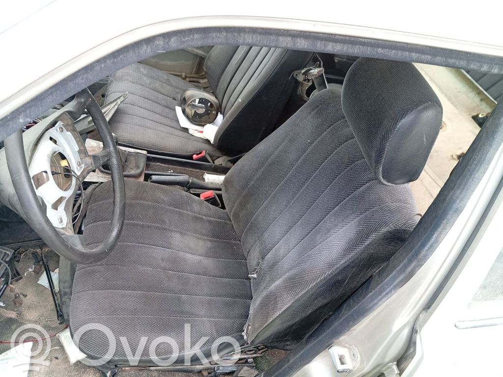 Mercedes-Benz 190 W201 Scaun șofer 