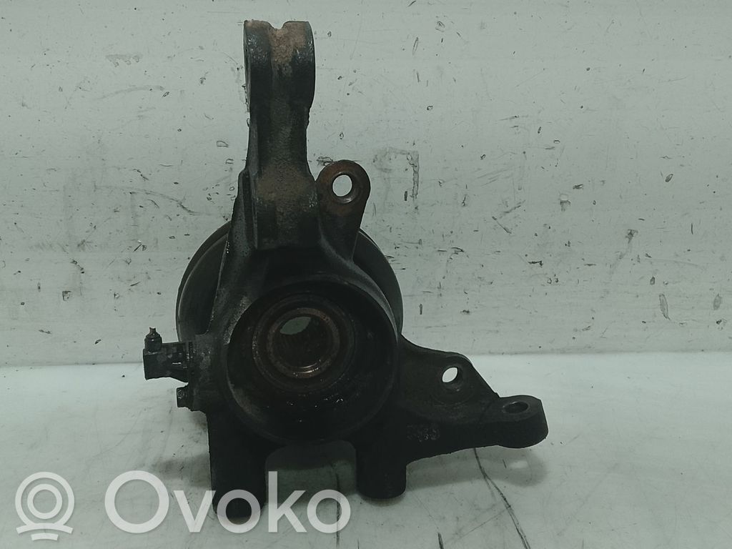 Hyundai i30 Achsschenkel vorne 