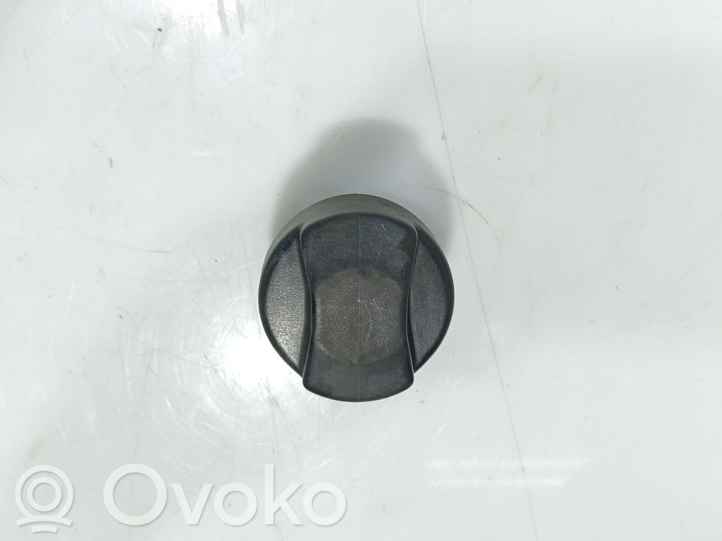 Tappo cornice del serbatoio   90501145