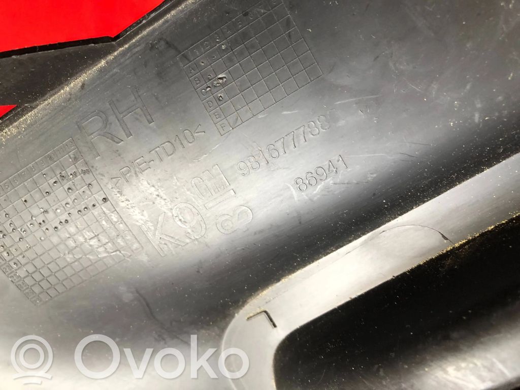 Opel Combo E Front bumper lower grill 
