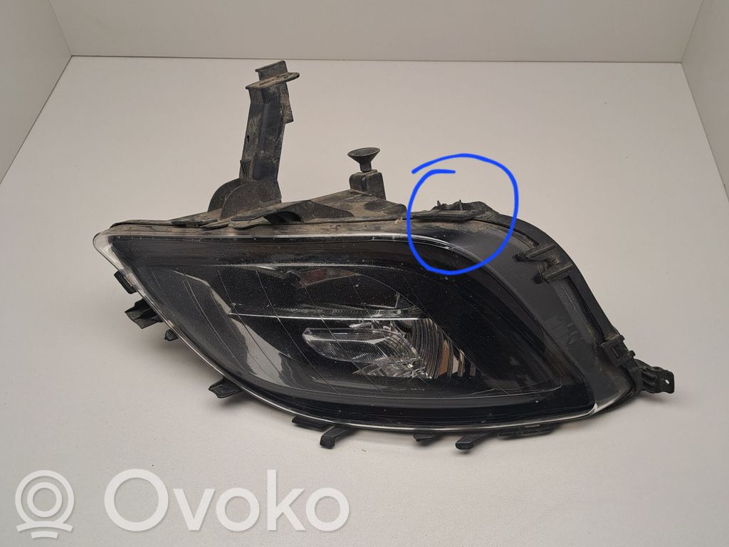 Opel Astra J Front fog light 