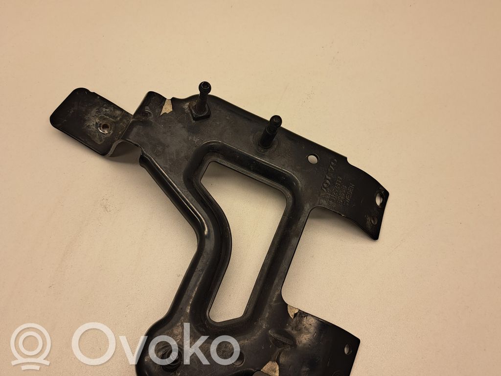 Volvo V60 Distroniko daviklio laikiklis 