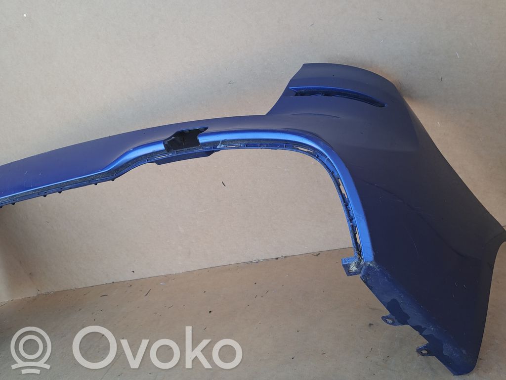 BMW 2 F46 Parachoques delantero 