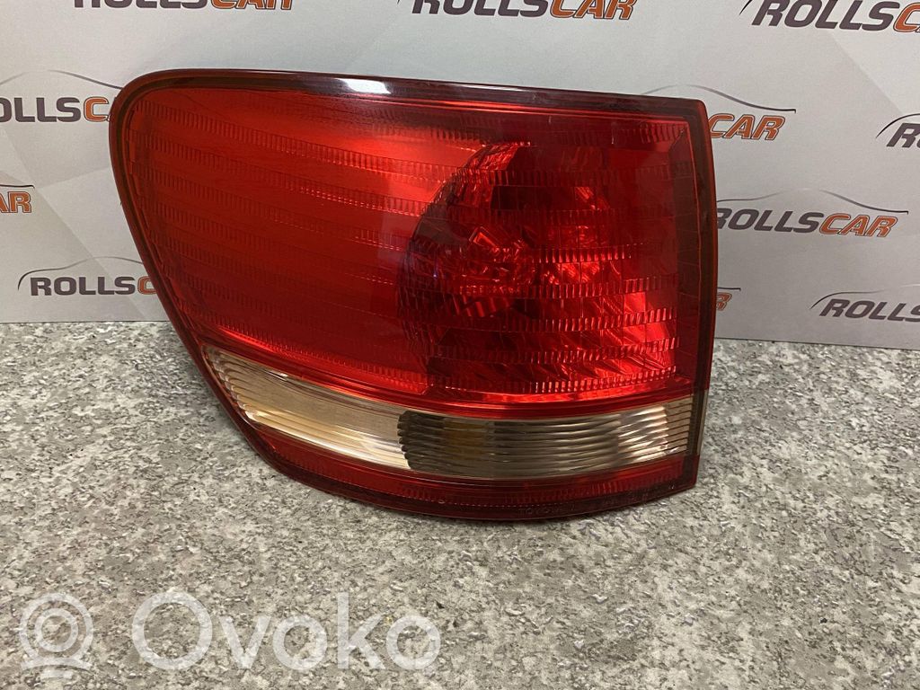 Toyota Avensis Verso Lampa tylna 