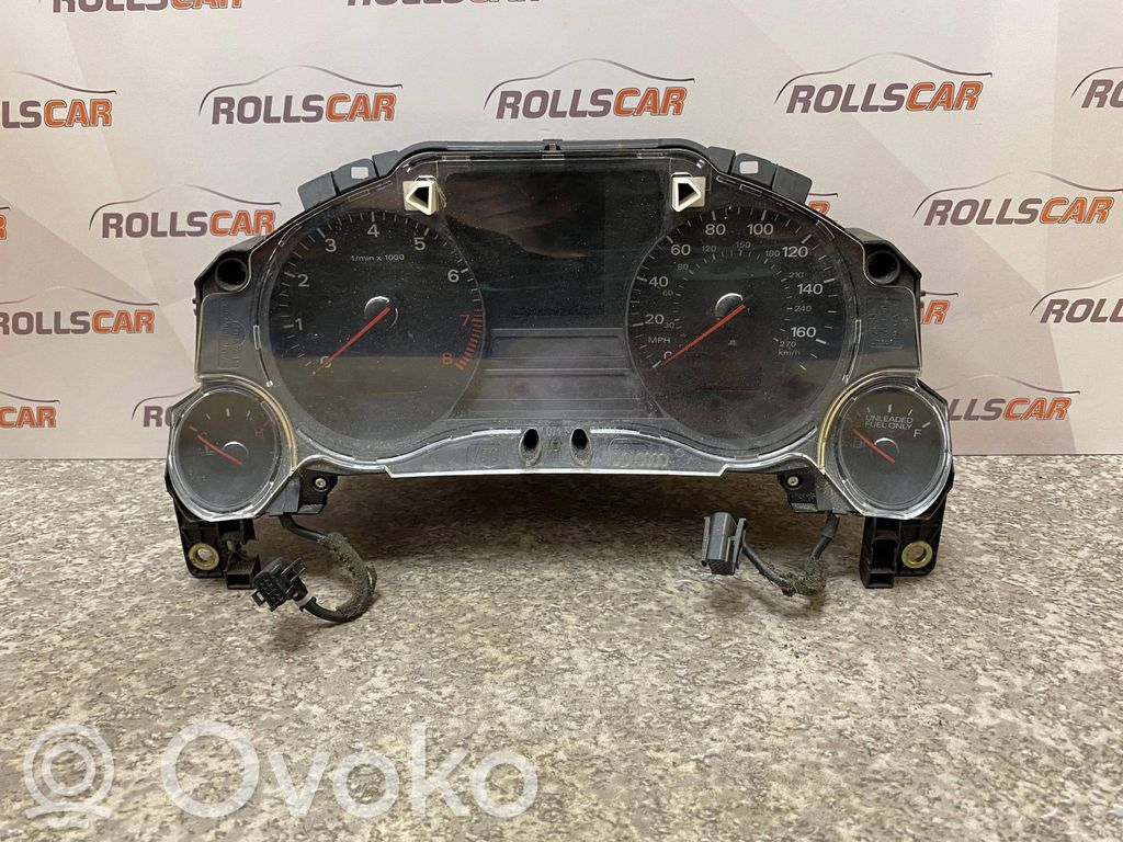 Audi A8 S8 D3 4E Speedometer (instrument cluster) 