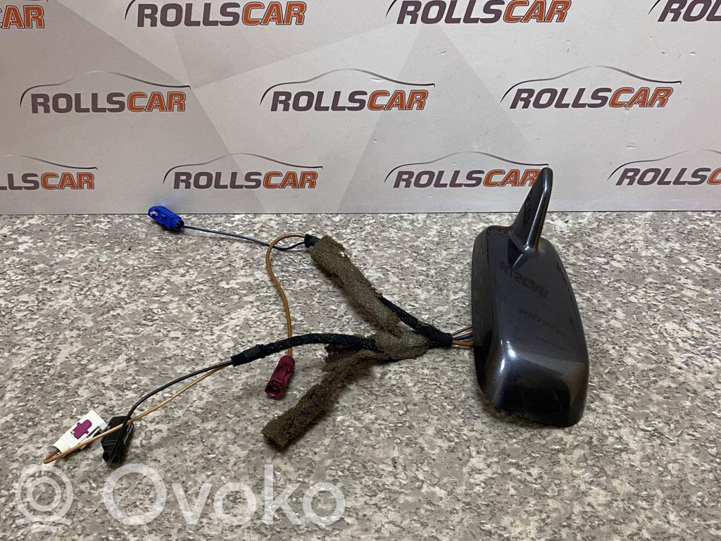 Audi A8 S8 D3 4E GPS-pystyantenni 